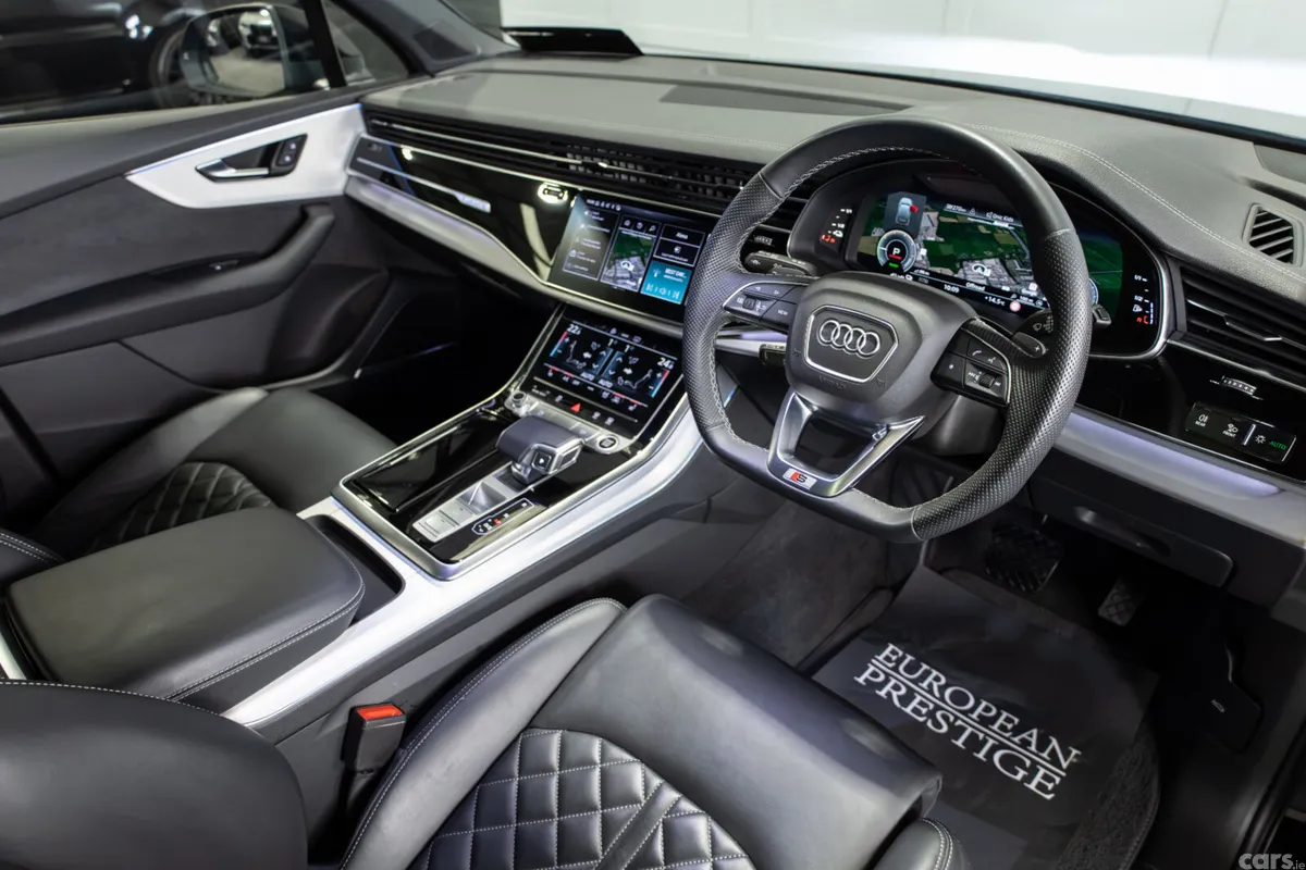 Audi Q7 SUV, Petrol Plug-in Hybrid, 2025, Black