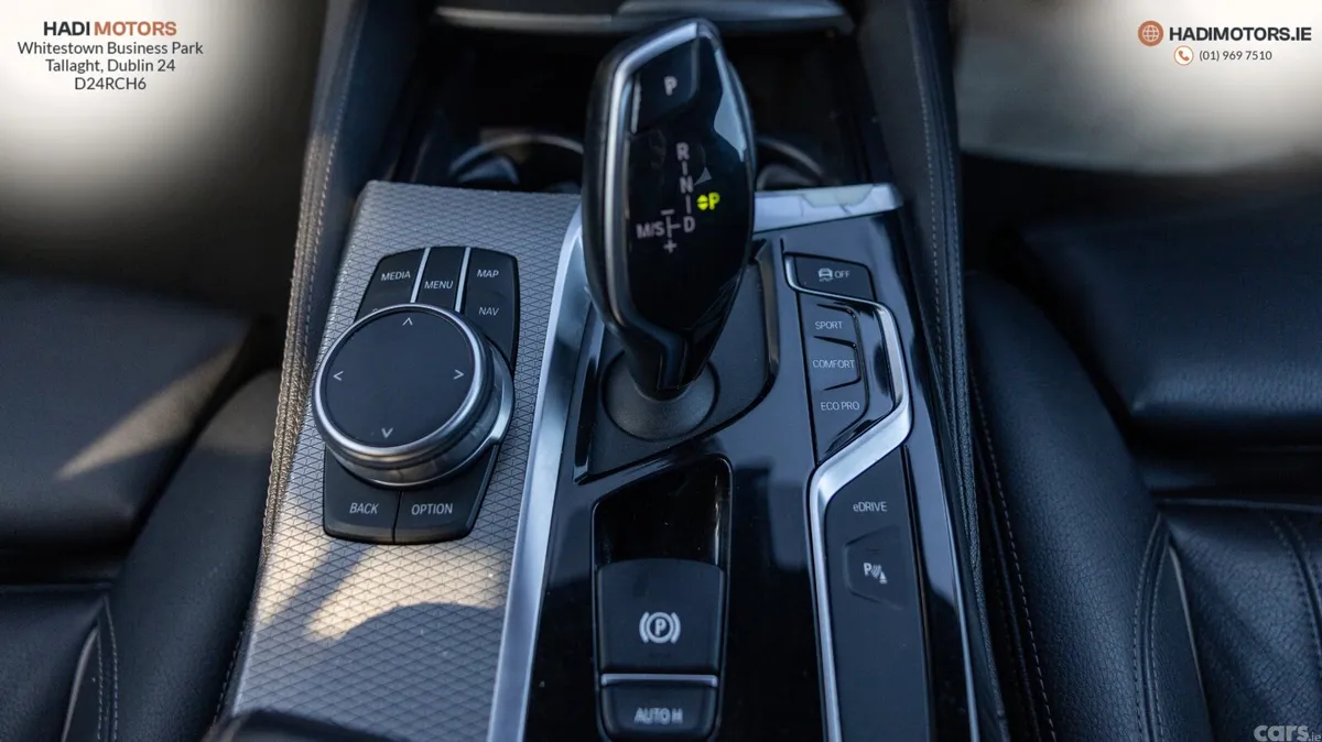 BMW 5-Series Saloon, Petrol Plug-in Hybrid, 2019, Grey
