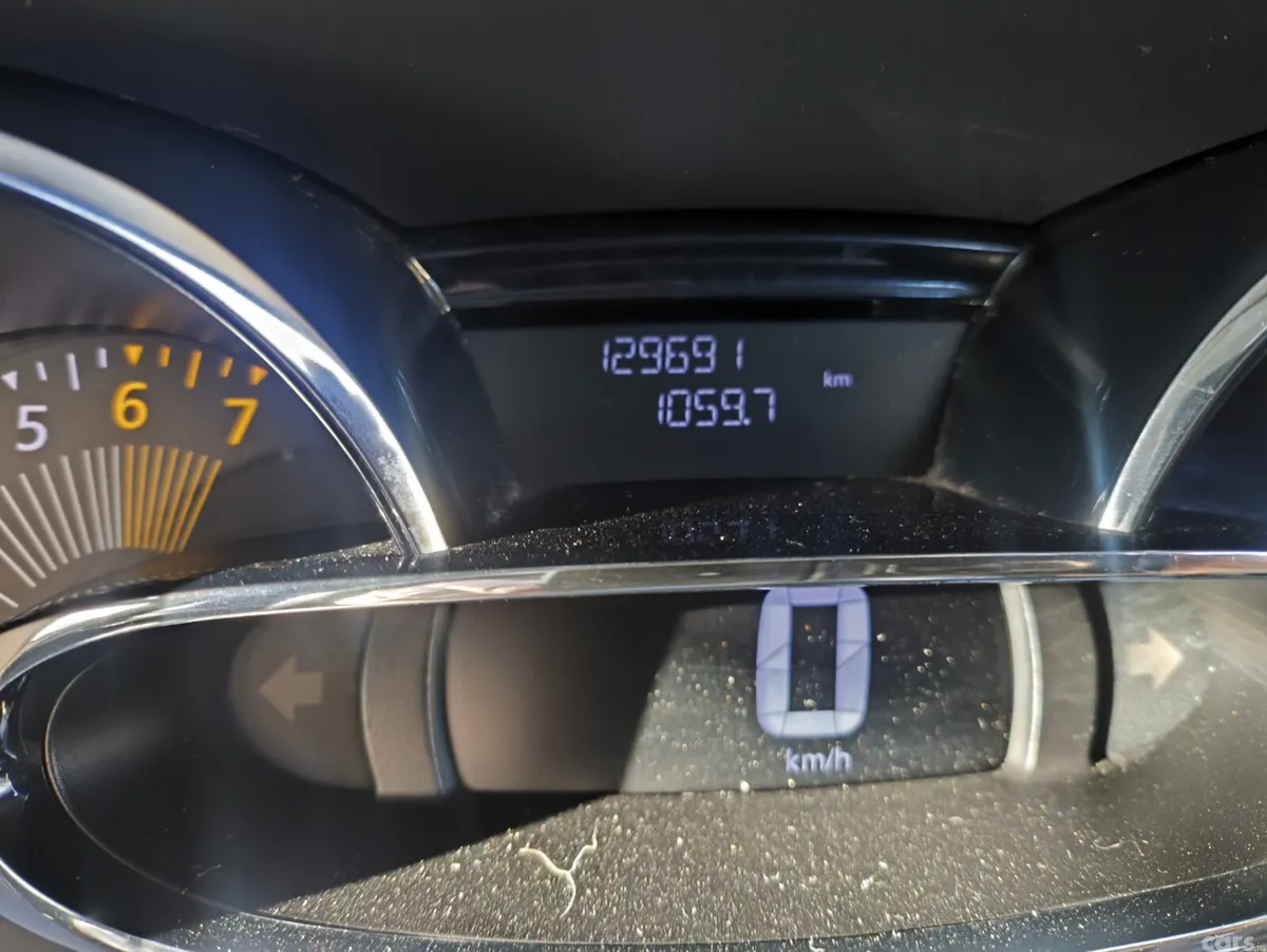 Renault Clio Hatchback, Petrol, 2014, Silver