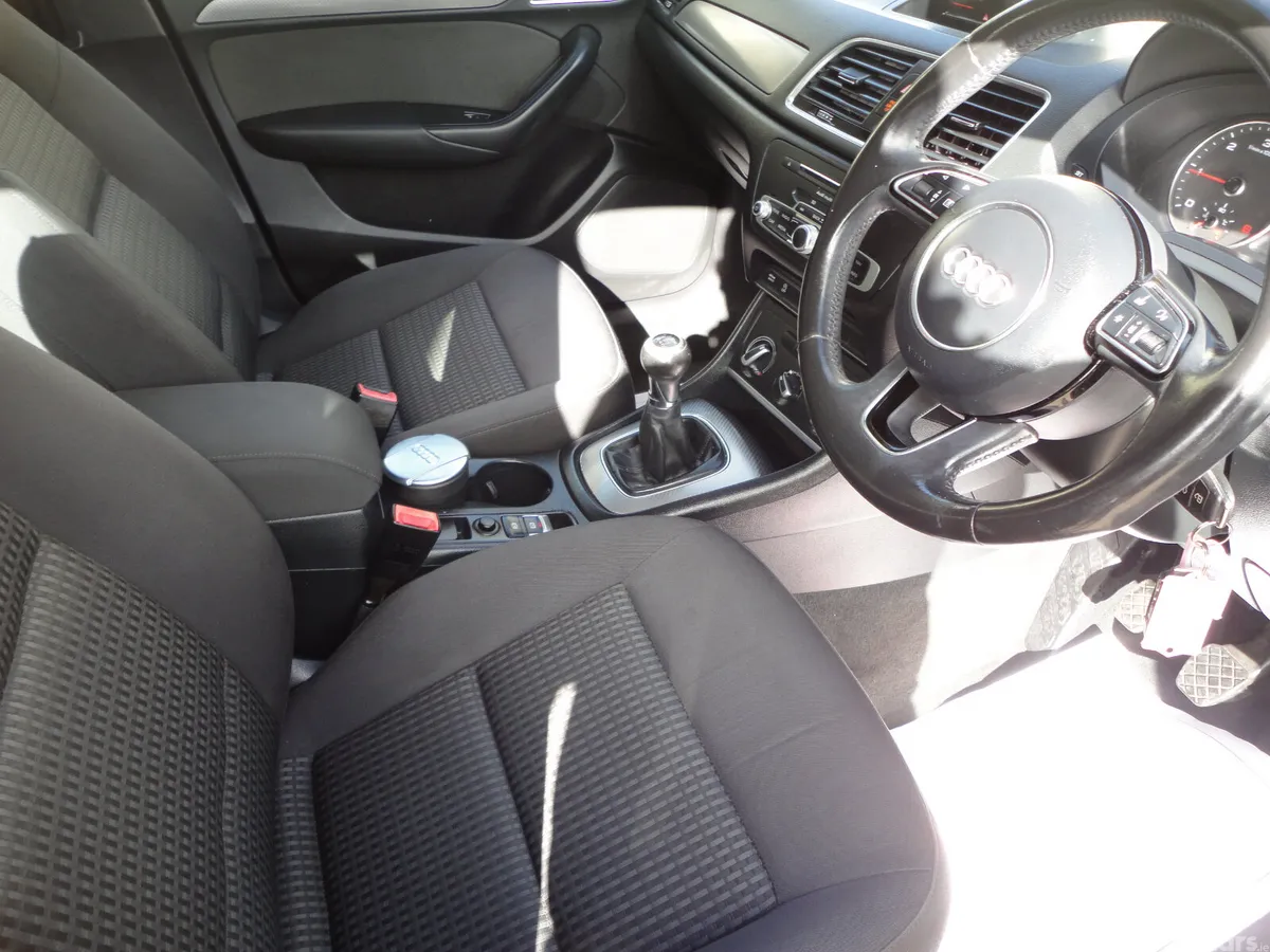 Audi Q3 SUV, Diesel, 2015, Silver