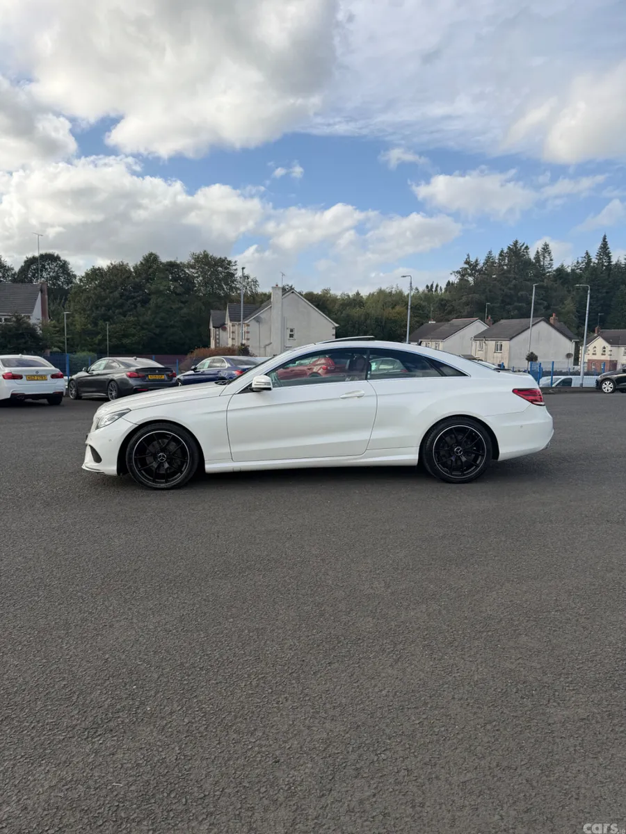 Mercedes-Benz E-Class Coupe, Diesel, 2015, White