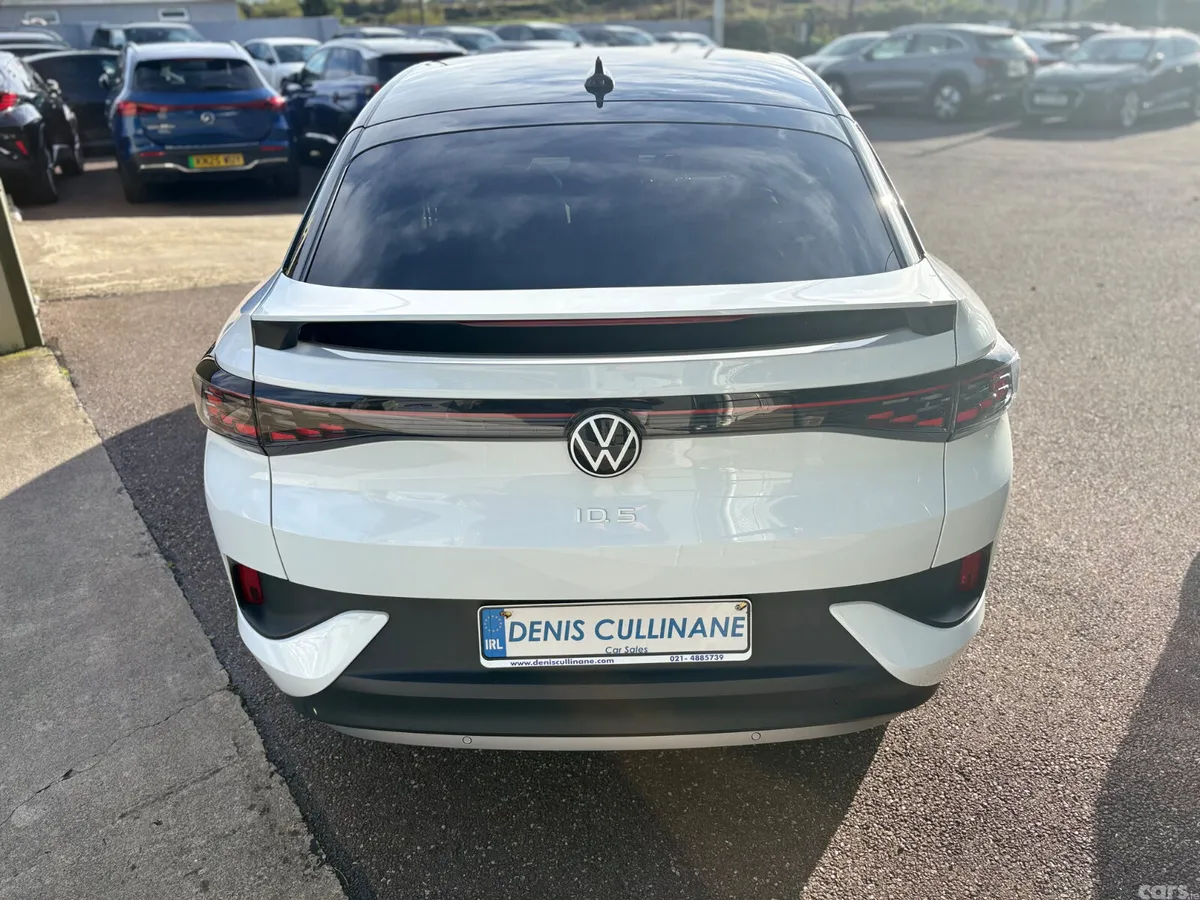 Volkswagen ID.5 SUV, Electric, 2024, White