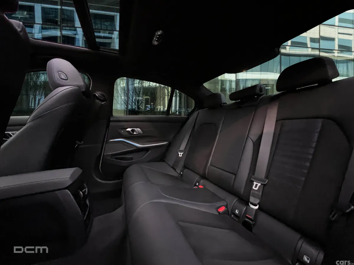 BMW 3-Series Saloon, Petrol Plug-in Hybrid, 2021, White