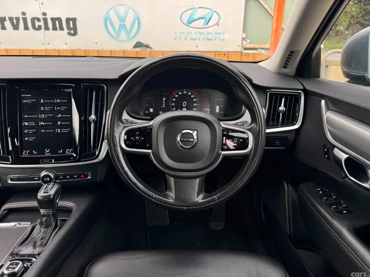 Volvo S90 Saloon, Diesel, 2017, Grey