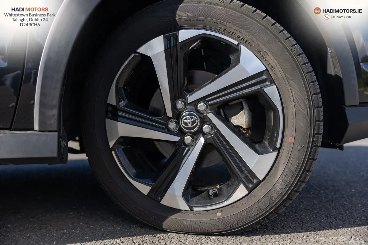 Toyota Raize SUV, Petrol Hybrid, 2022, Black