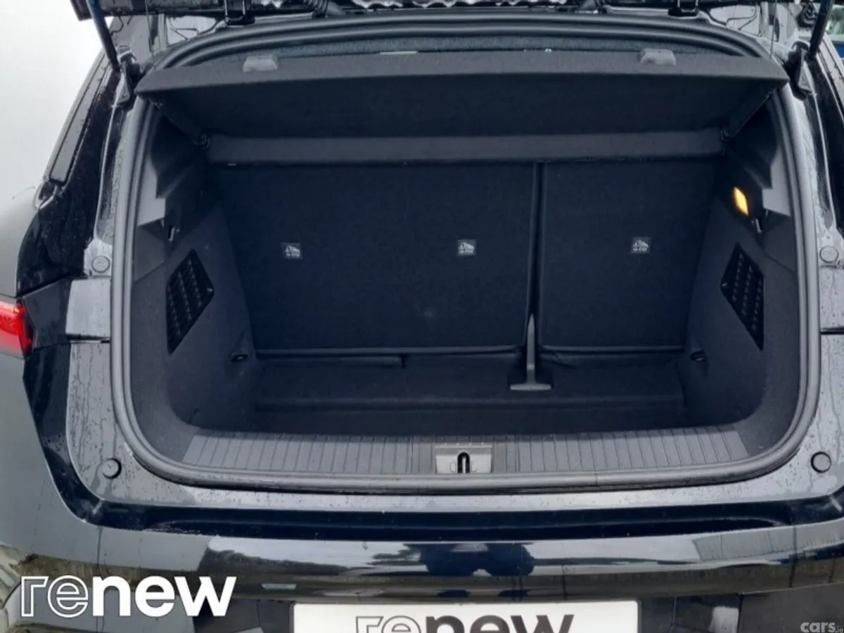 Renault Megane E-Tech Hatchback, Electric, 2026, Black