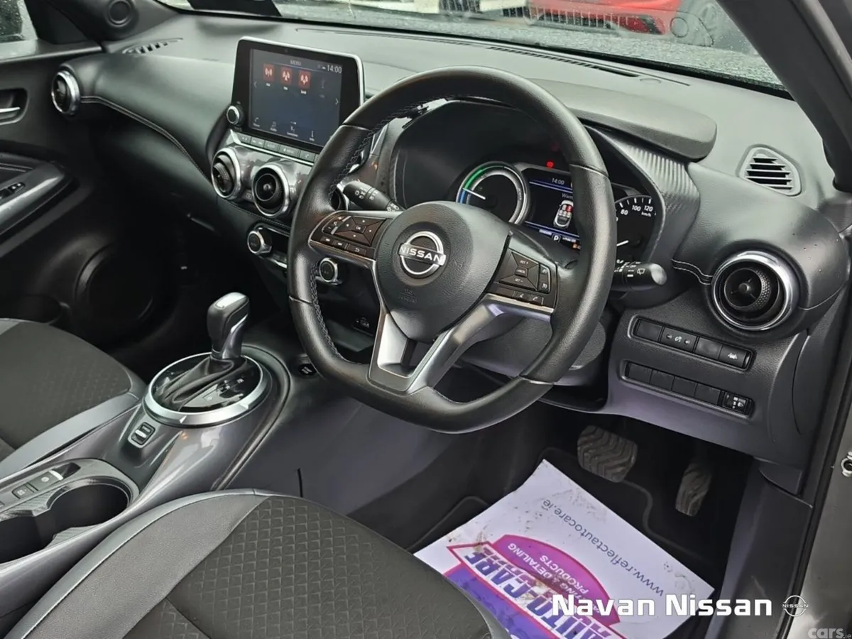 Nissan Juke SUV, Petrol Hybrid, 2024, Grey