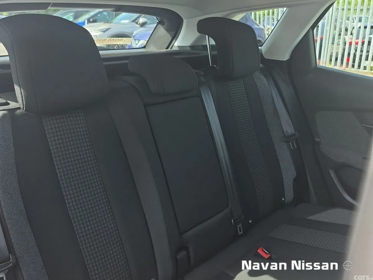 Peugeot 3008 Hatchback, Diesel, 2019, Black