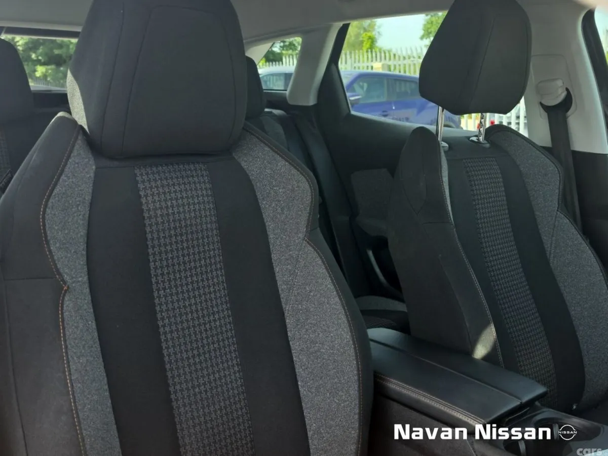 Peugeot 3008 Hatchback, Diesel, 2019, Black