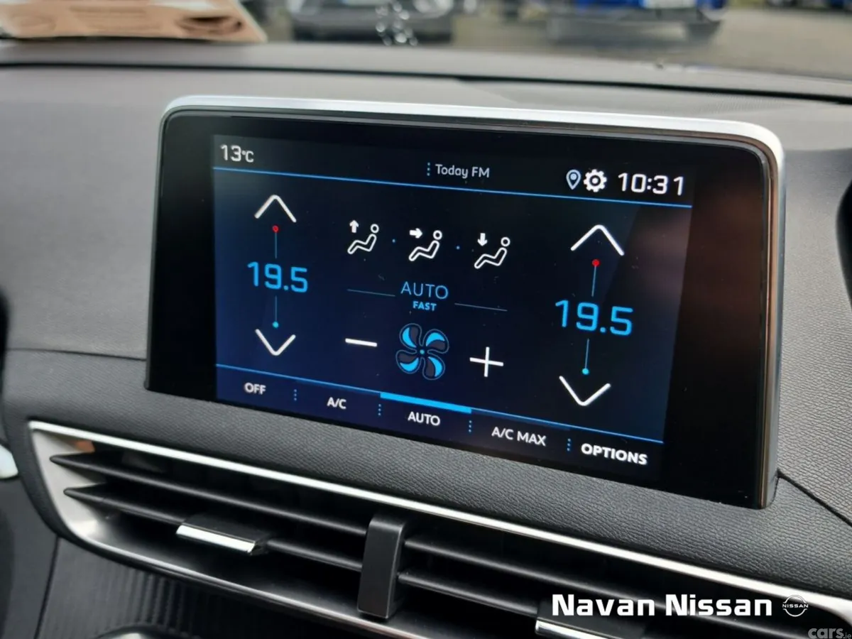 Peugeot 3008 Hatchback, Diesel, 2019, Black