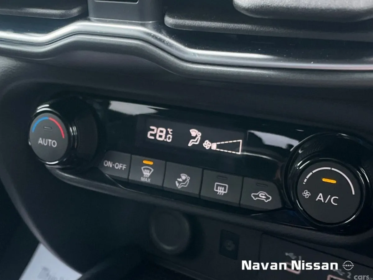 Nissan Juke SUV, Petrol, 2025, Black