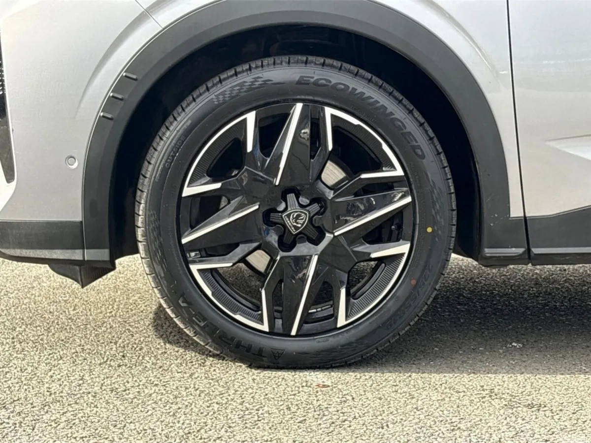 Peugeot 3008 MPV, Petrol Hybrid, 2024, Grey