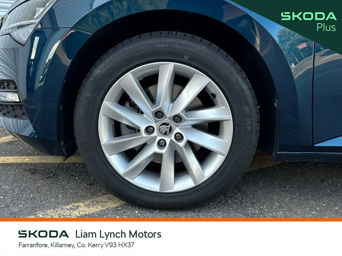 Skoda Superb Saloon, Diesel, 2024, Blue