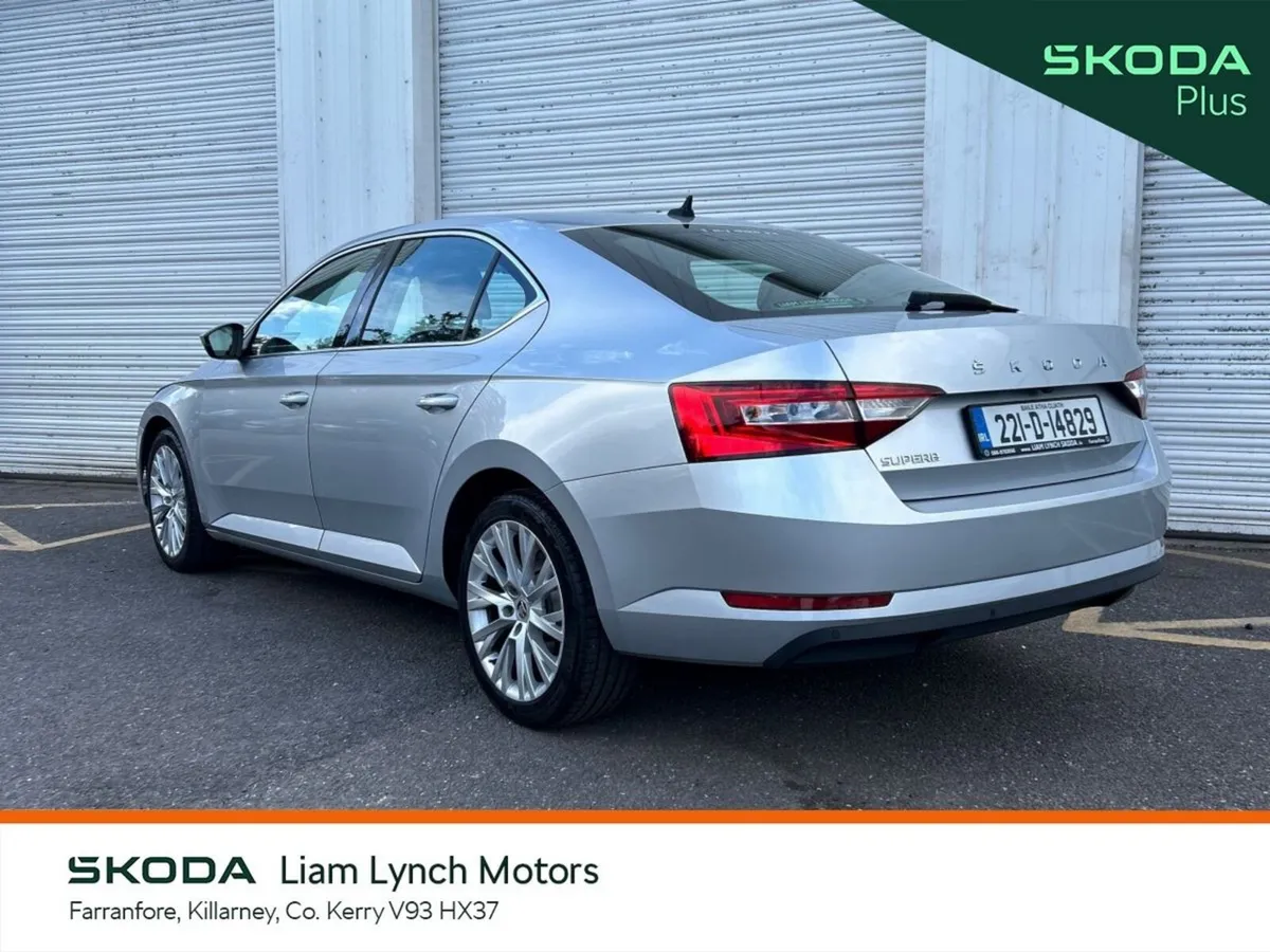 Skoda Superb Saloon, Diesel, 2022, Grey