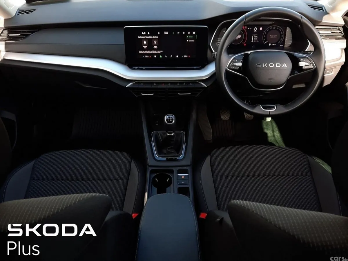 Skoda Octavia Saloon, Diesel, 2026, Black