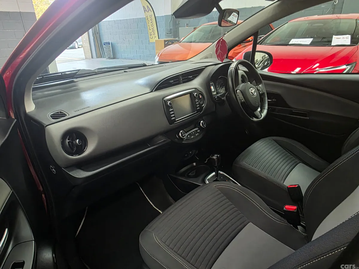 2018 Toyota Yaris Hybrid Irish Model, Bray
