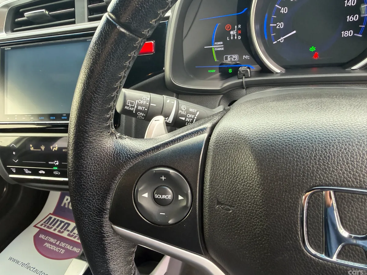 Honda Fit Hatchback, Petrol Hybrid, 2016, White
