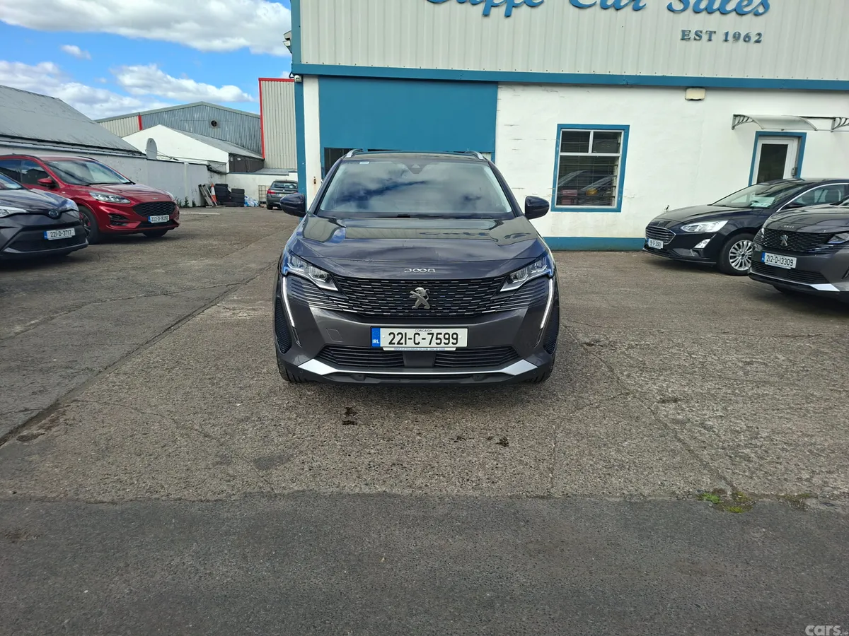 Peugeot 3008 MPV, Diesel, 2022, Grey