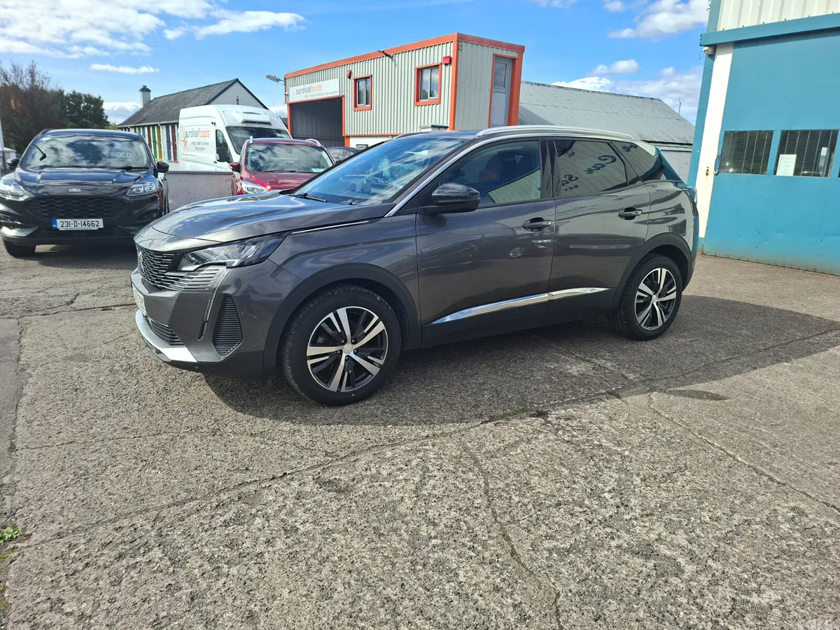Peugeot 3008 MPV, Diesel, 2022, Grey