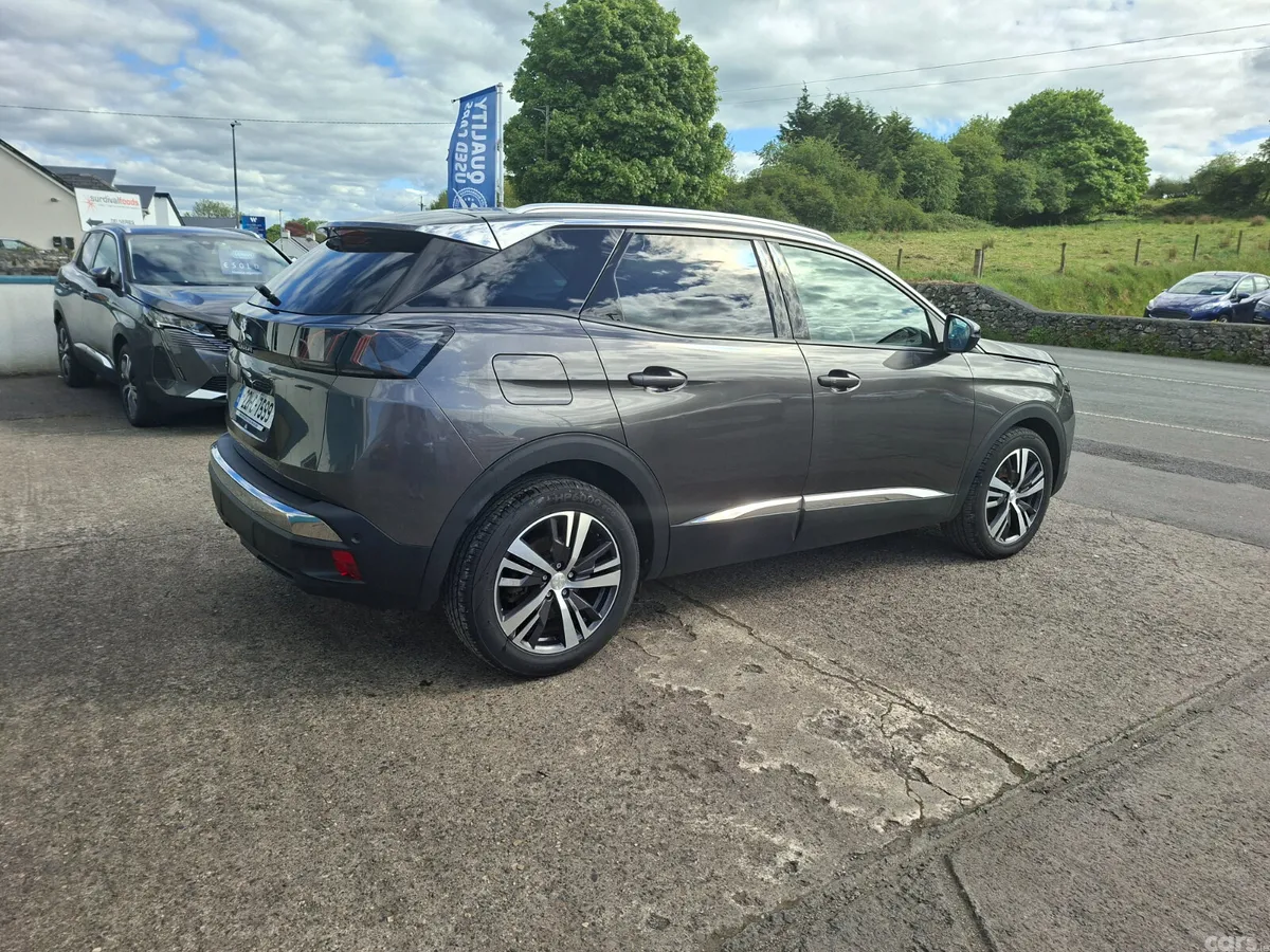 Peugeot 3008 MPV, Diesel, 2022, Grey