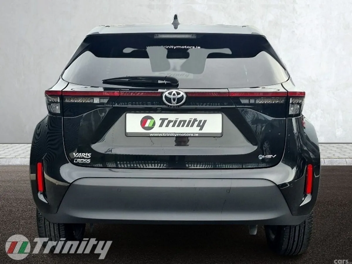 Toyota Yaris Cross SUV, Petrol Hybrid, 2024, Black