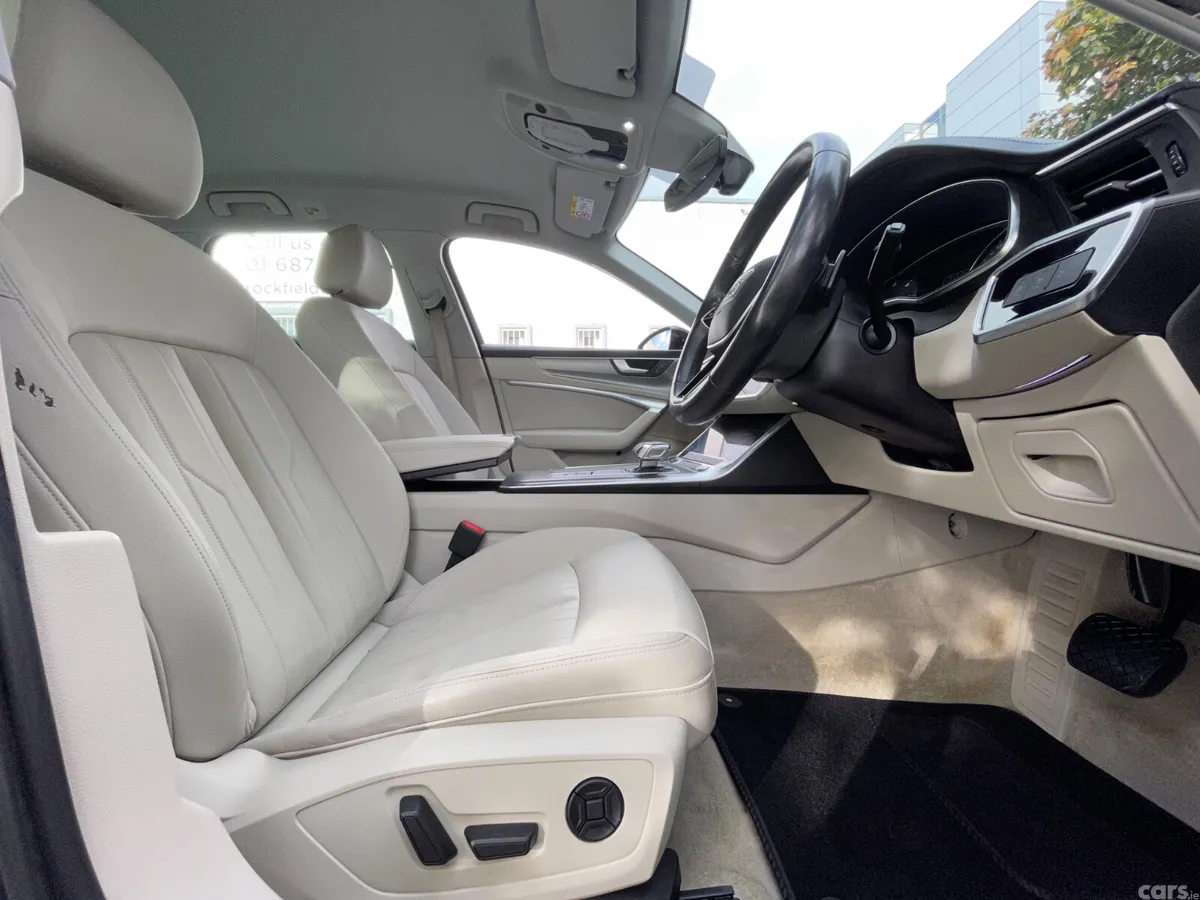 Audi A6 Estate, Diesel, 2022, Blue