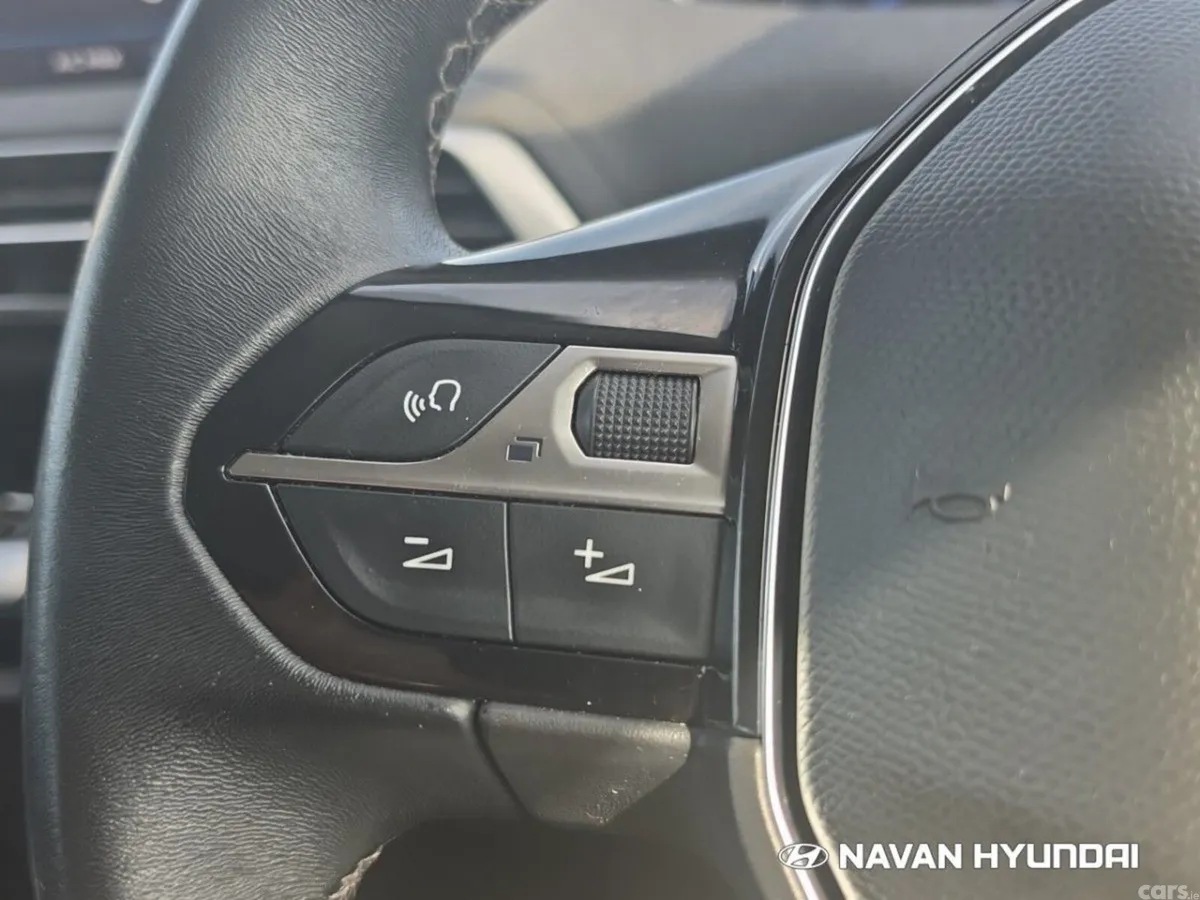 Peugeot 3008 Hatchback, Diesel, 2019, Black