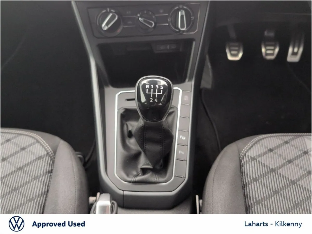 Volkswagen Polo Hatchback, Petrol, 2025, White