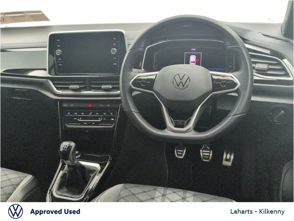 Volkswagen T-Roc SUV, Petrol, 2023, Blue