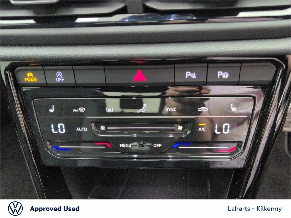Volkswagen T-Roc SUV, Petrol, 2023, Black