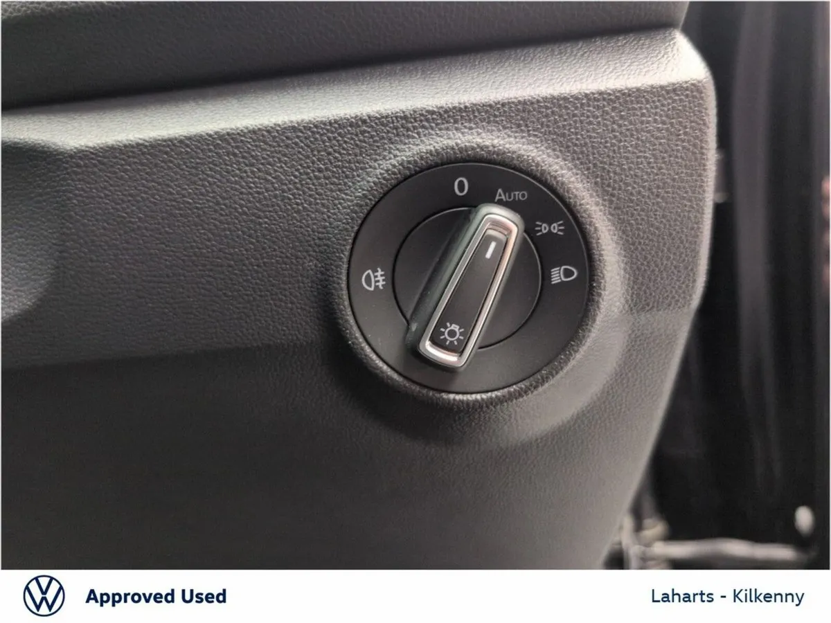 Volkswagen T-Roc SUV, Petrol, 2023, Black
