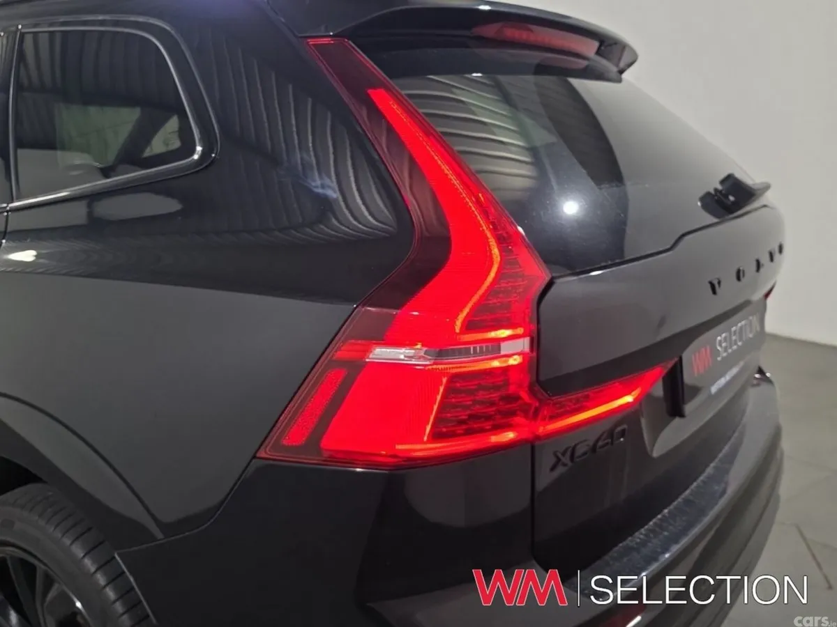 Volvo XC60 SUV, Petrol Plug-in Hybrid, 2024, Black