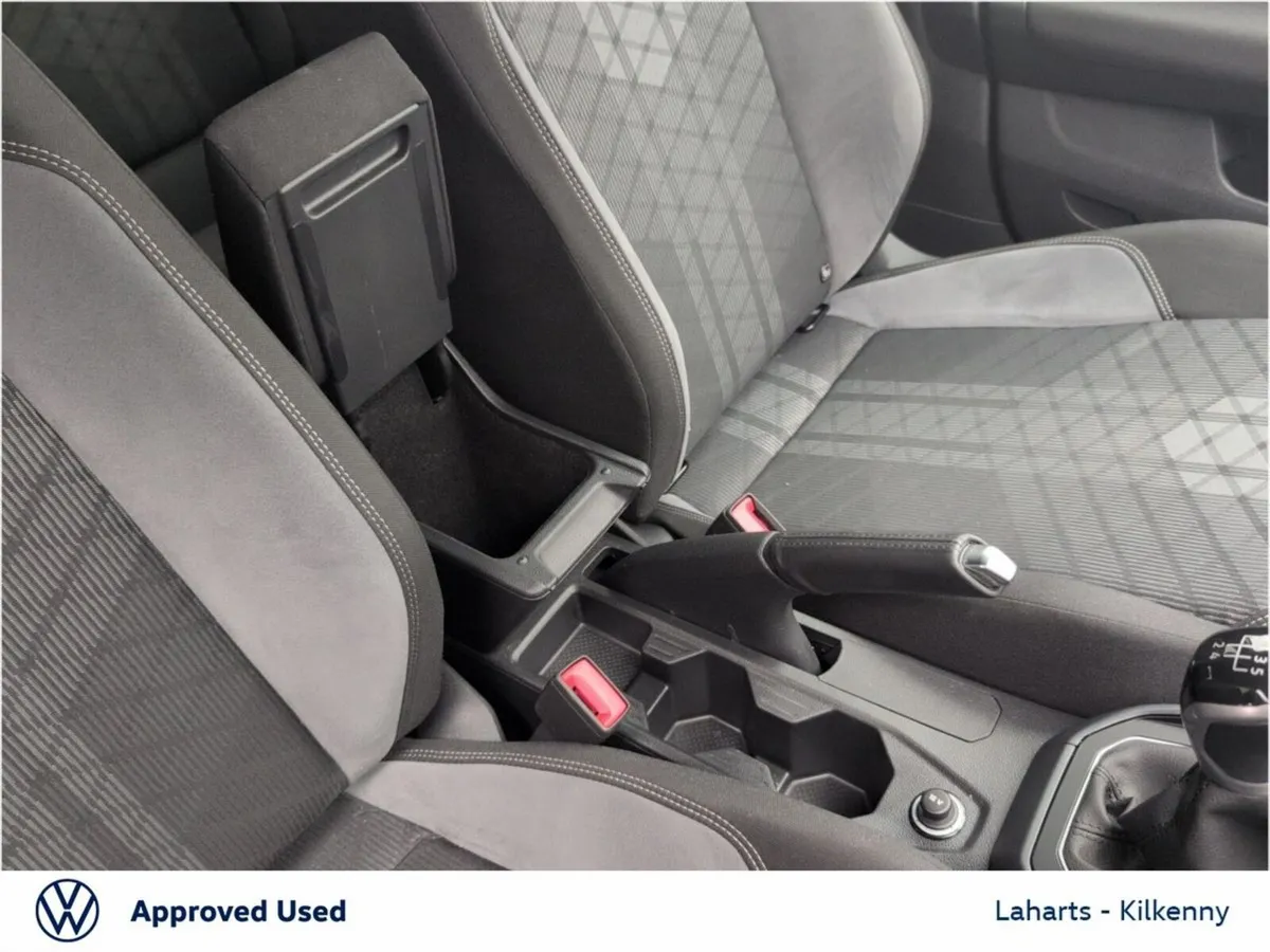 Volkswagen Polo Hatchback, Petrol, 2025, White