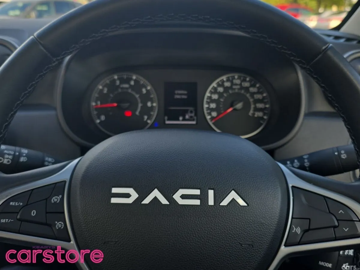 Dacia Duster SUV, Diesel, 2024, Black