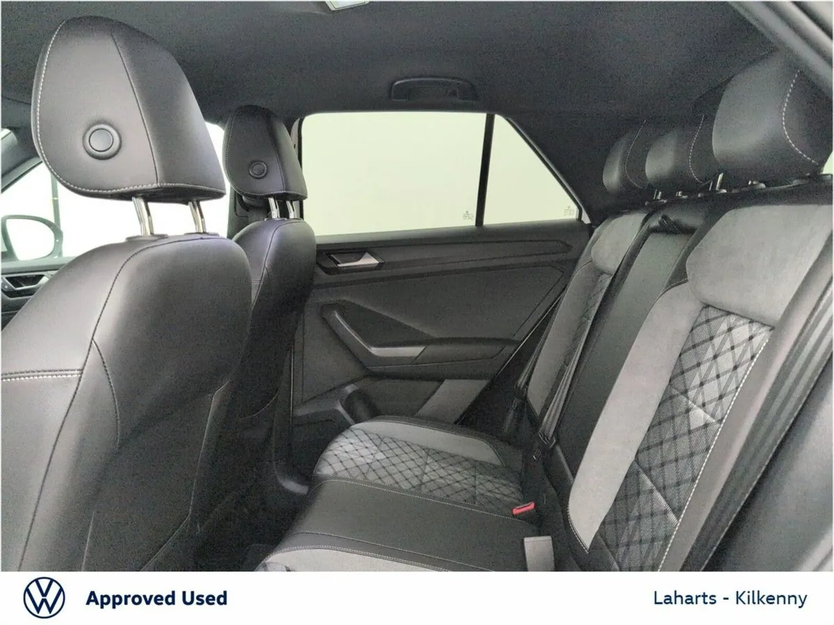 Volkswagen T-Roc SUV, Petrol, 2023, White