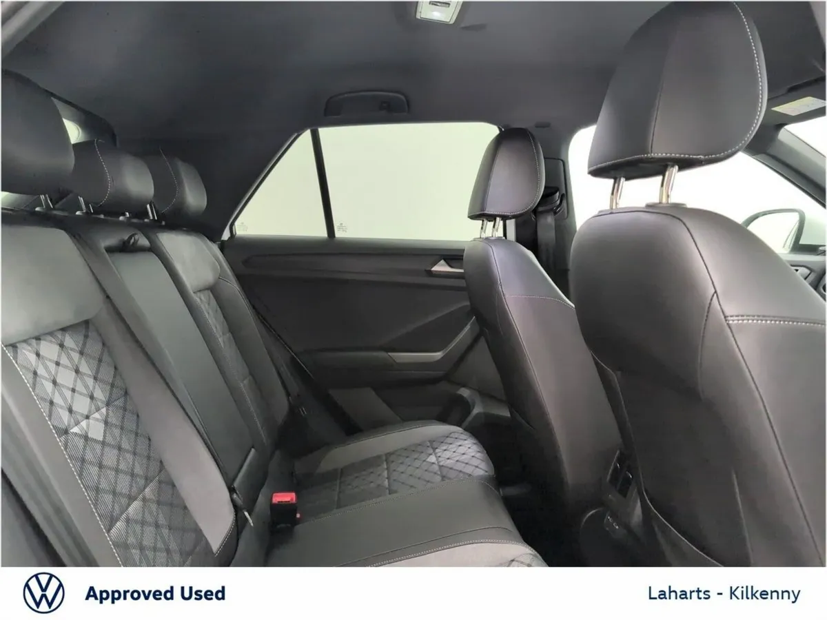 Volkswagen T-Roc SUV, Petrol, 2023, White