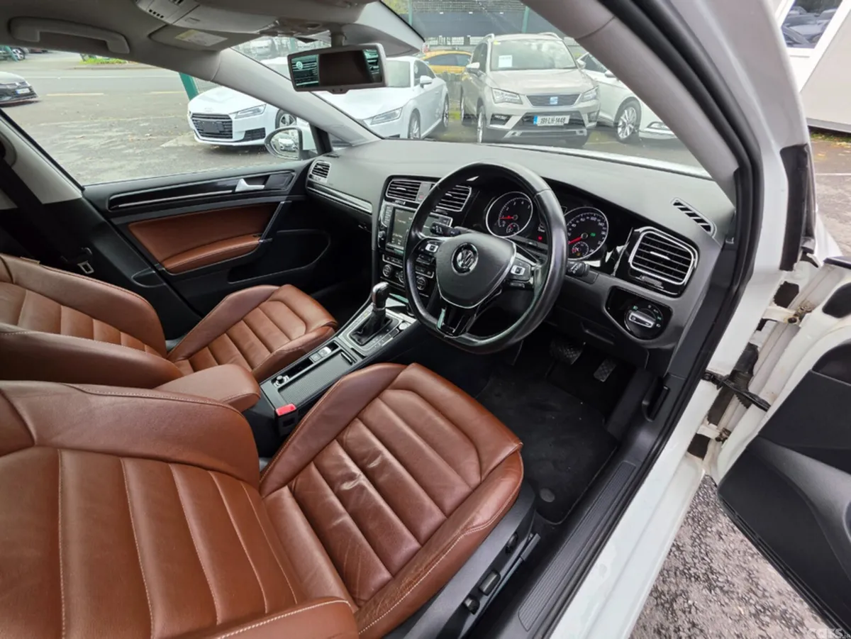 Volkswagen Golf Estate, Petrol, 2015, White