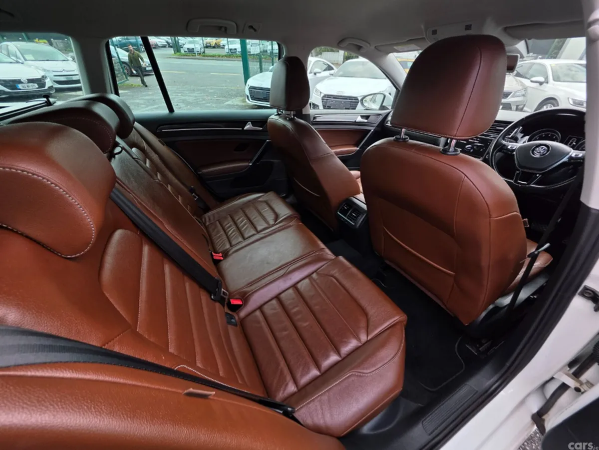 Volkswagen Golf Estate, Petrol, 2015, White