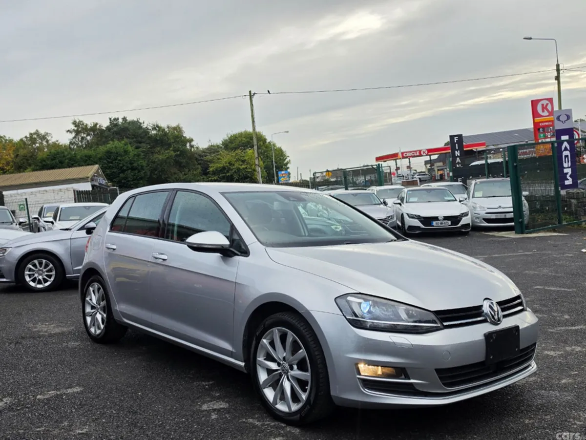 Volkswagen Golf Hatchback, Petrol, 2016, Silver