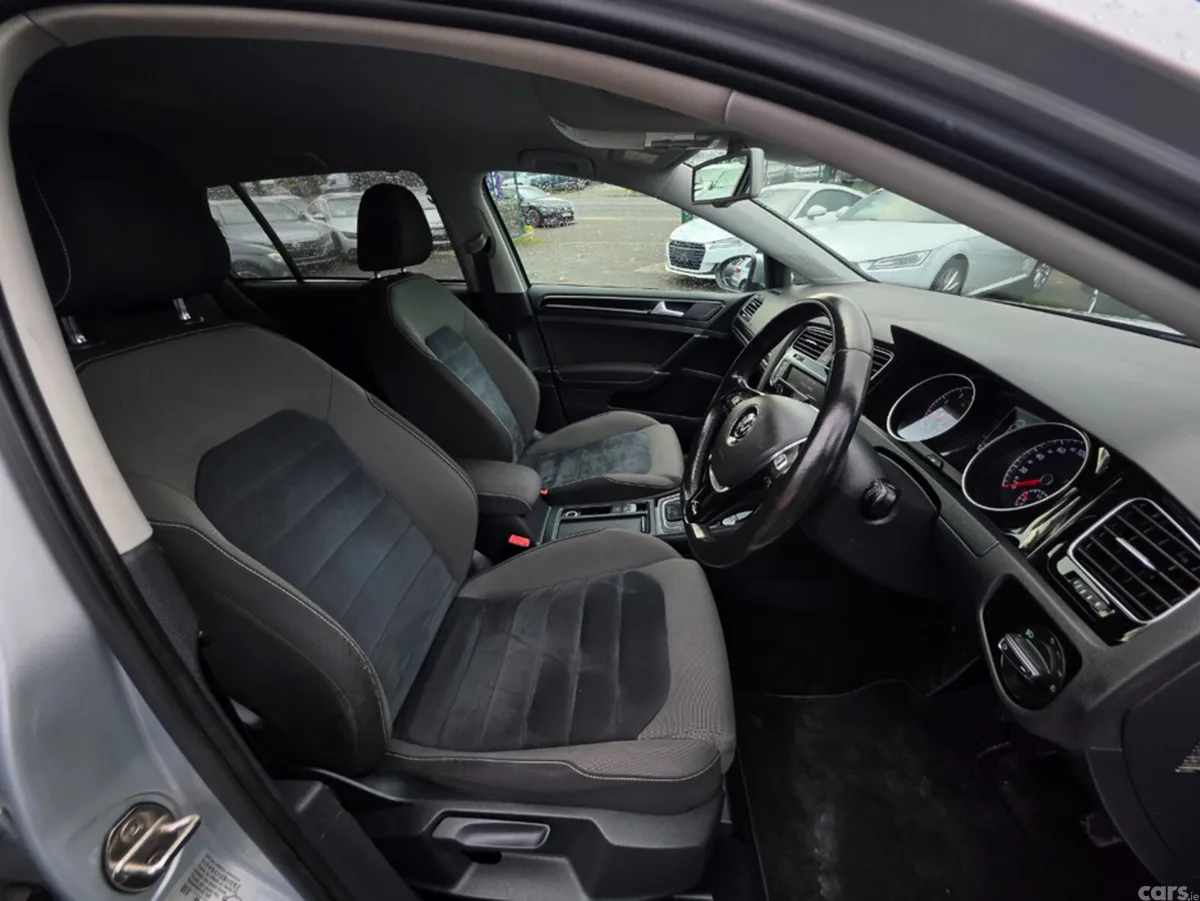 Volkswagen Golf Hatchback, Petrol, 2016, Silver