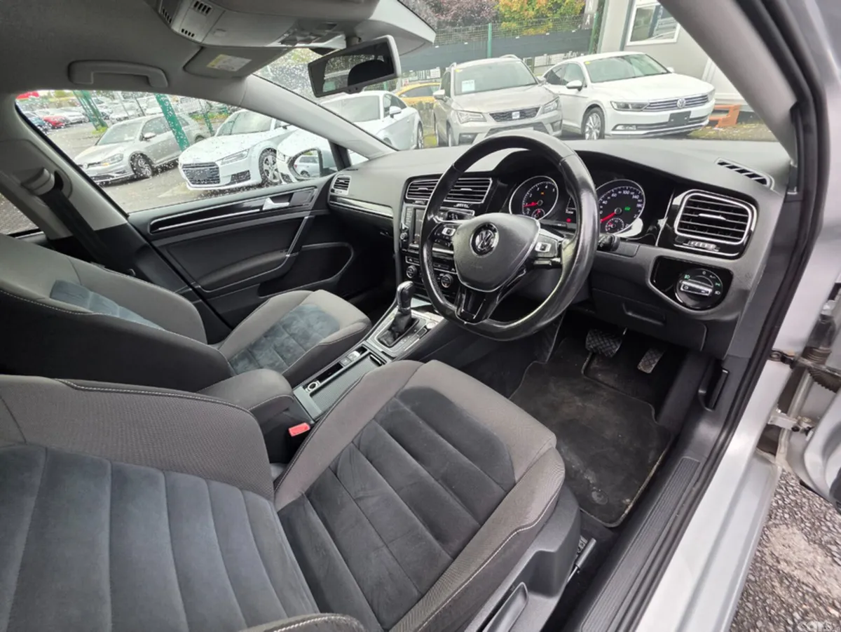 Volkswagen Golf Hatchback, Petrol, 2016, Silver