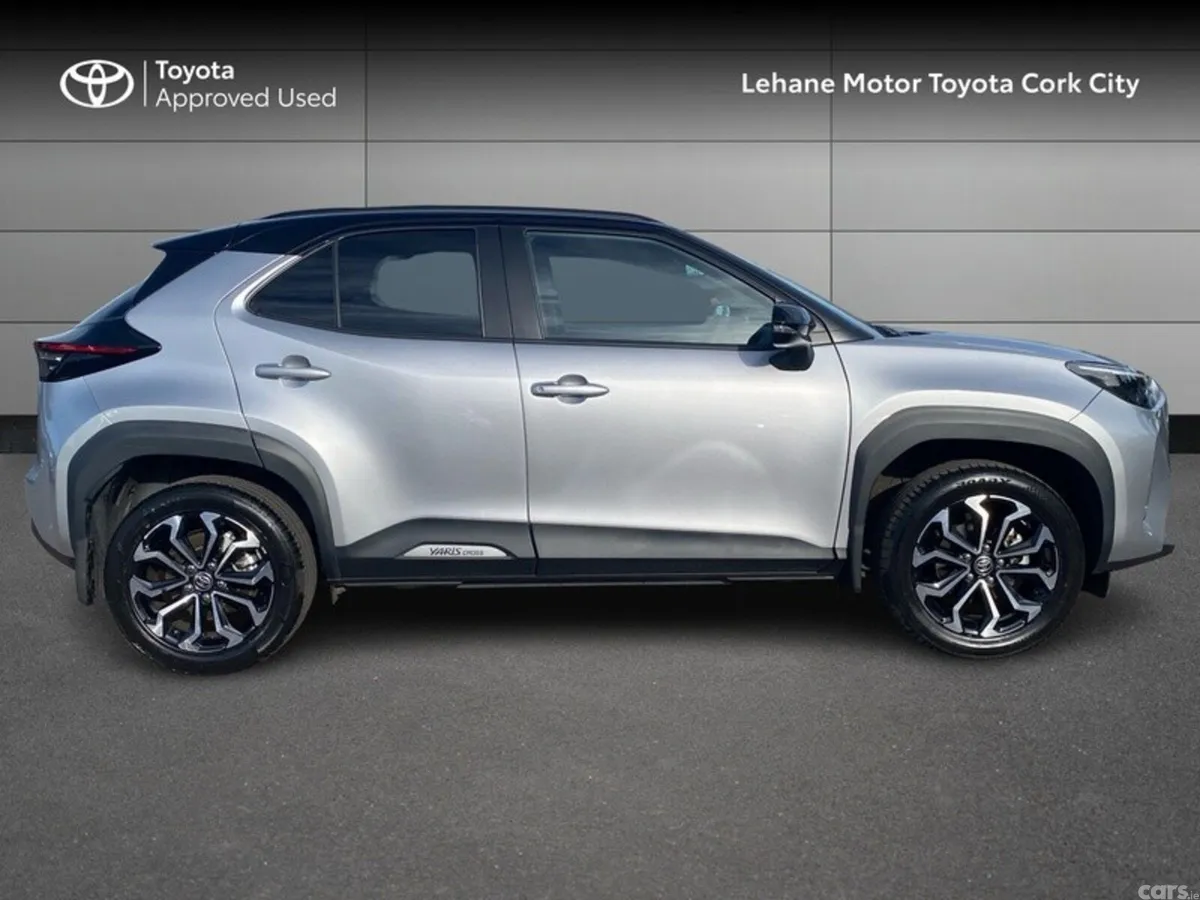 Toyota Yaris Cross SUV, Petrol Hybrid, 2026, Grey