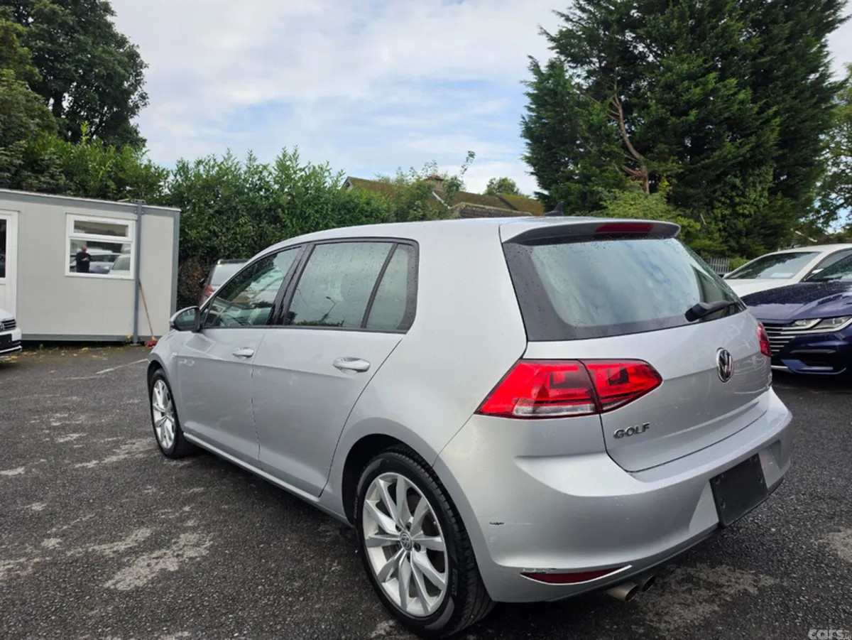 Volkswagen Golf Hatchback, Petrol, 2016, Silver