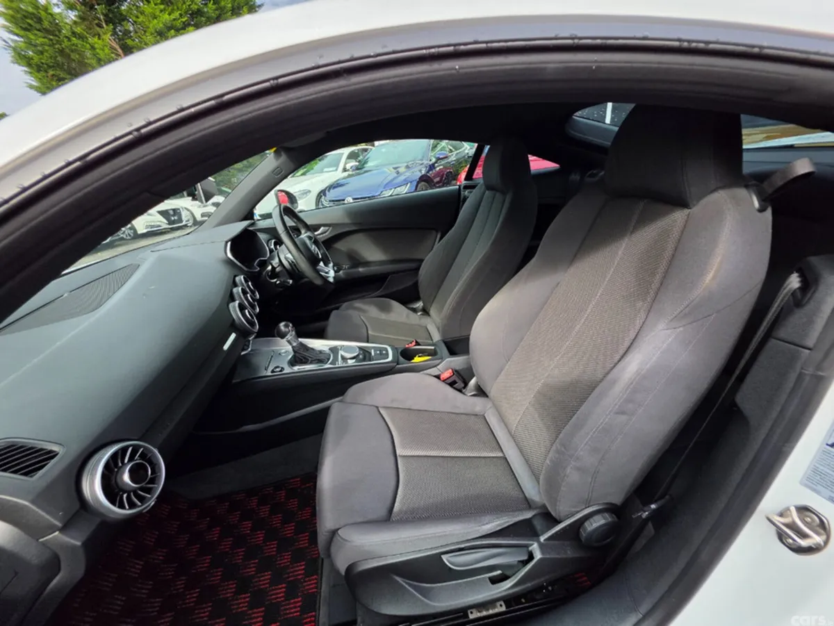 Audi TT Coupe, Petrol, 2016, White
