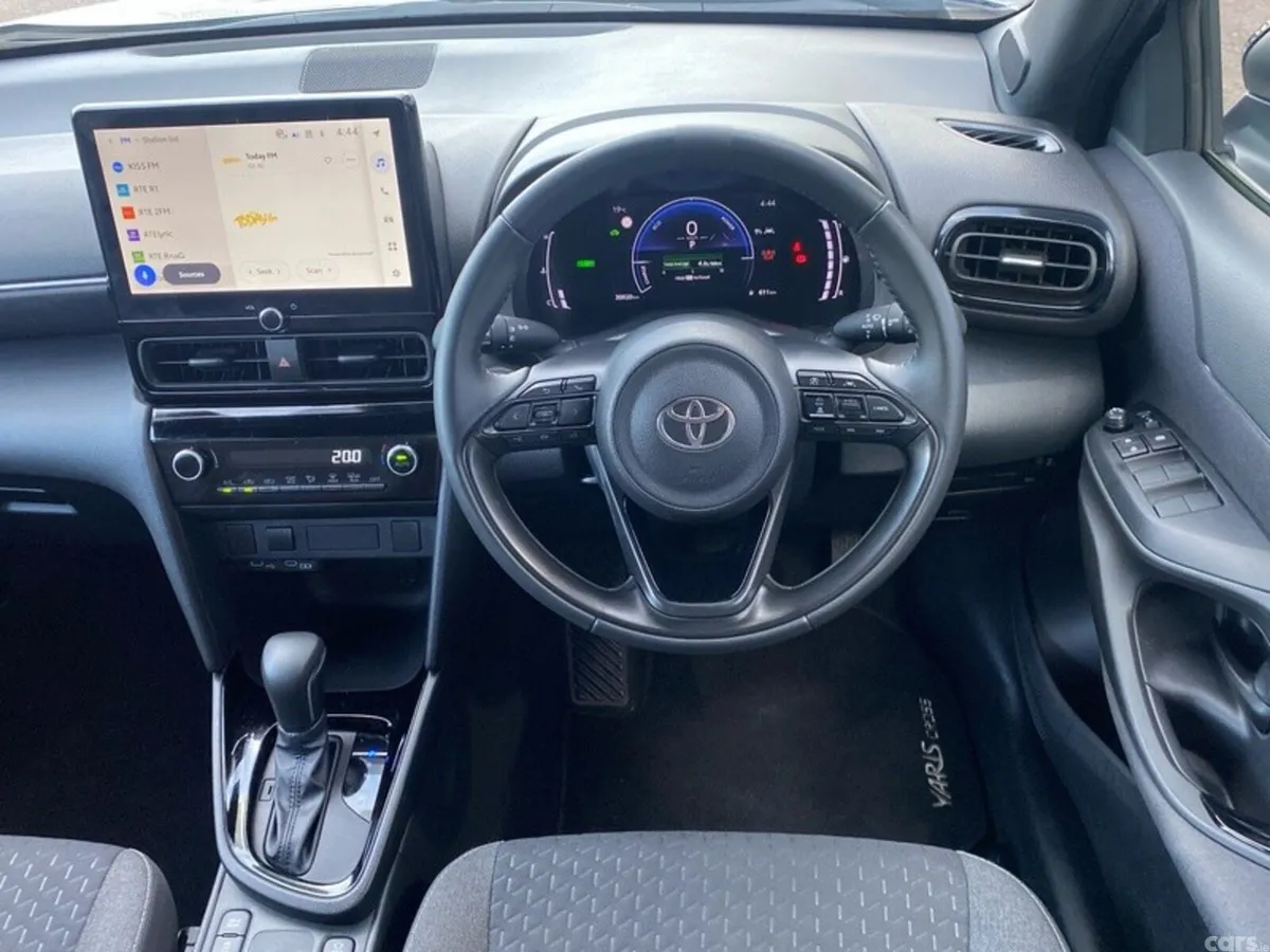 Toyota Yaris Cross SUV, Petrol Hybrid, 2026, Grey