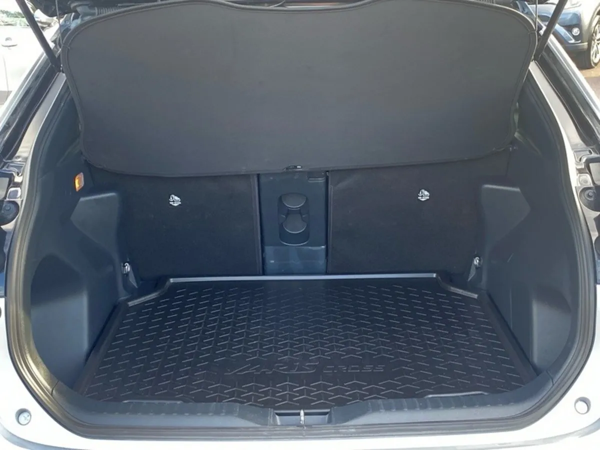 Toyota Yaris Cross SUV, Petrol Hybrid, 2026, Grey
