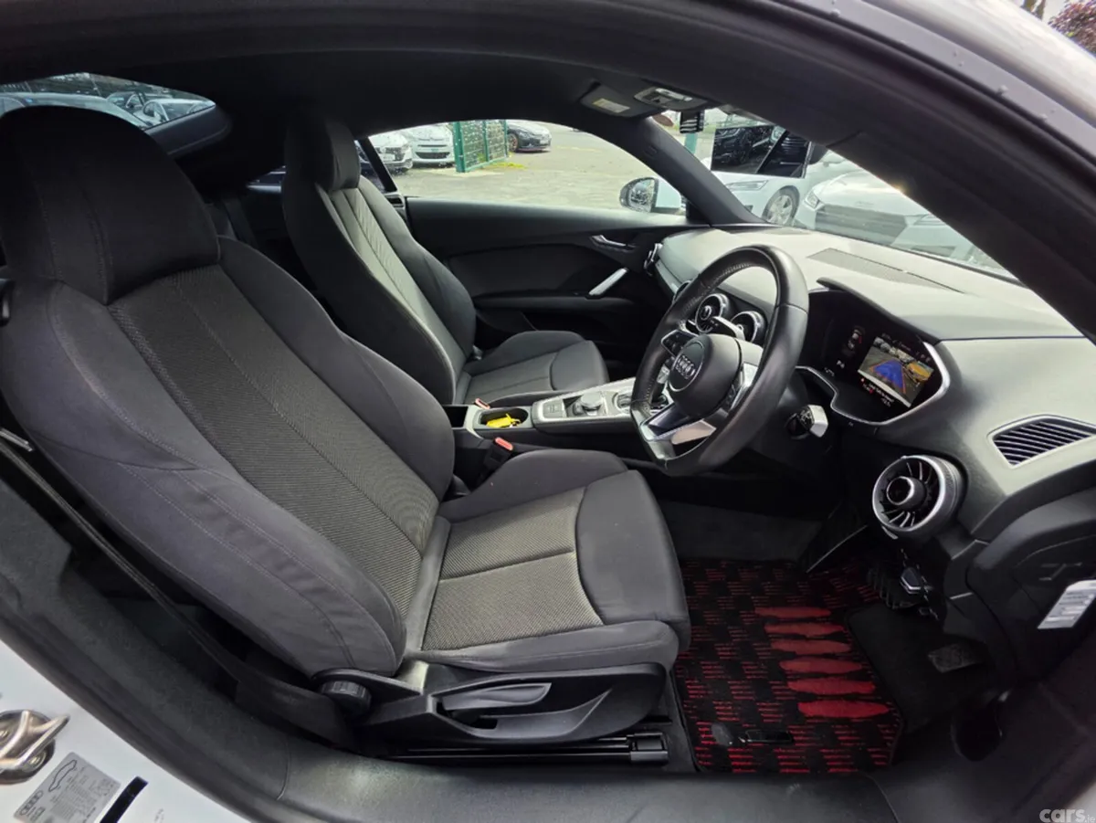 Audi TT Coupe, Petrol, 2016, White