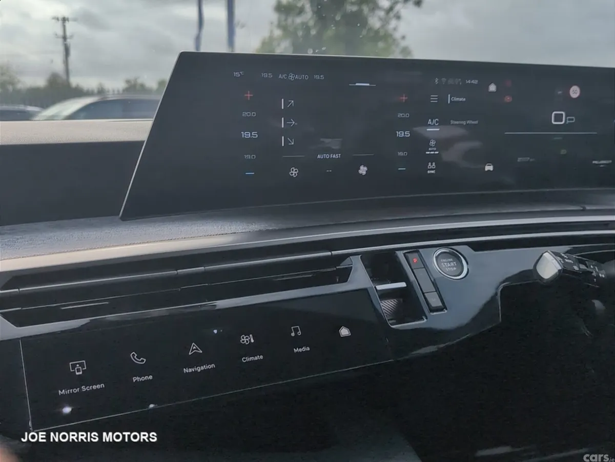 Peugeot 3008 SUV, Petrol Hybrid, 2026, Black