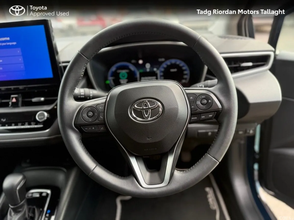 Toyota Corolla Saloon, Petrol Hybrid, 2026, Blue