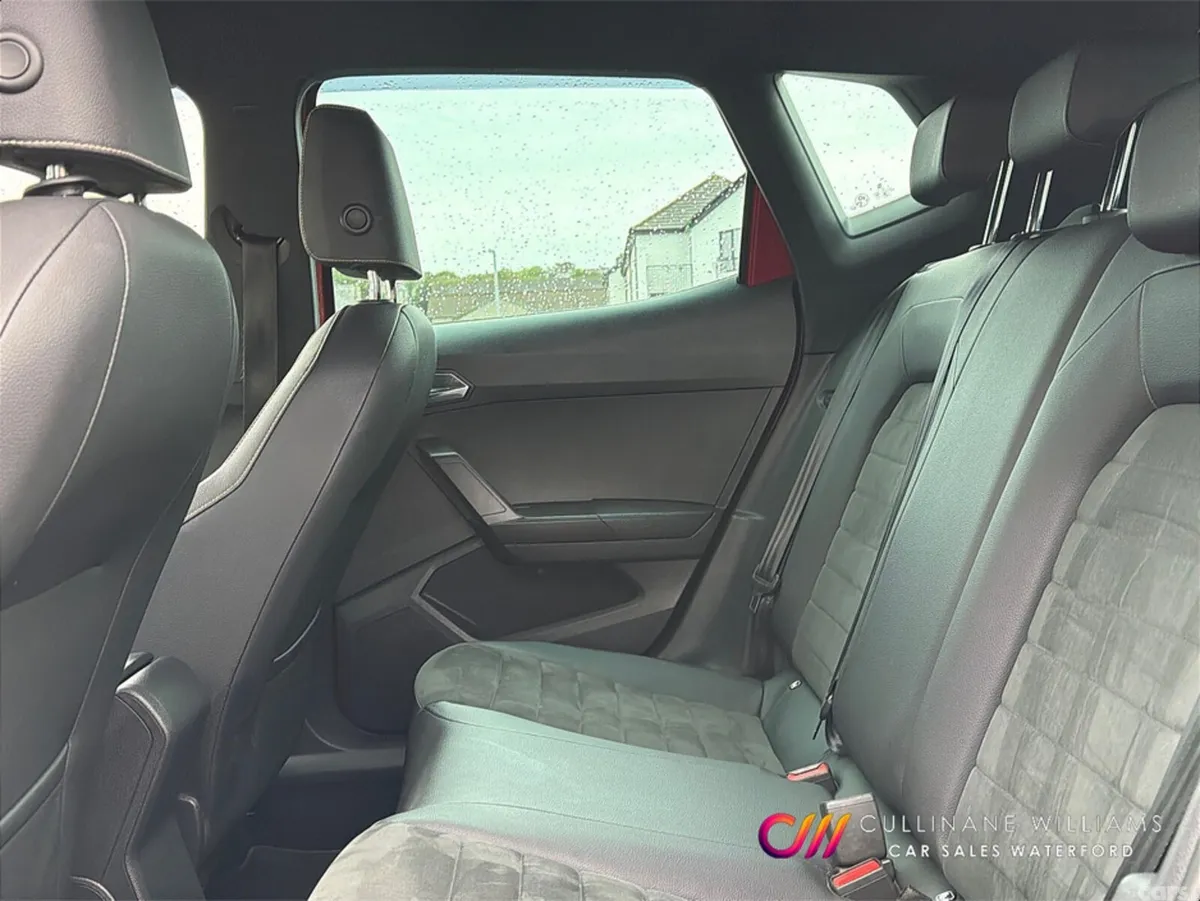 SEAT Arona SUV, Petrol, 2021, Red